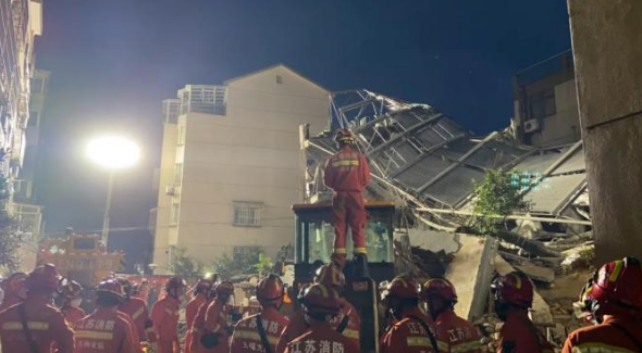 突发！苏州酒店坍塌，多人被困