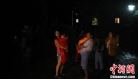 重庆多支专业救援队伍待命增援四川地震灾区