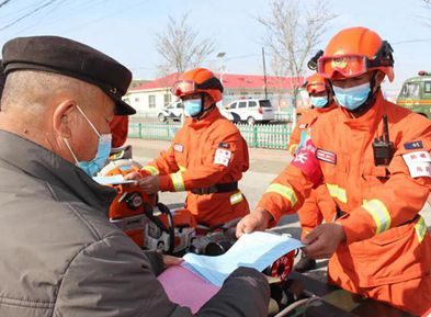 新疆森林消防总队：科普宣传筑起春季森林草原防火“安全墙”