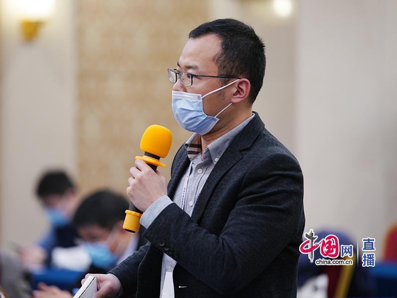红星新闻记者提问